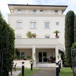 Hotel Nautilus, Forte dei Marmi