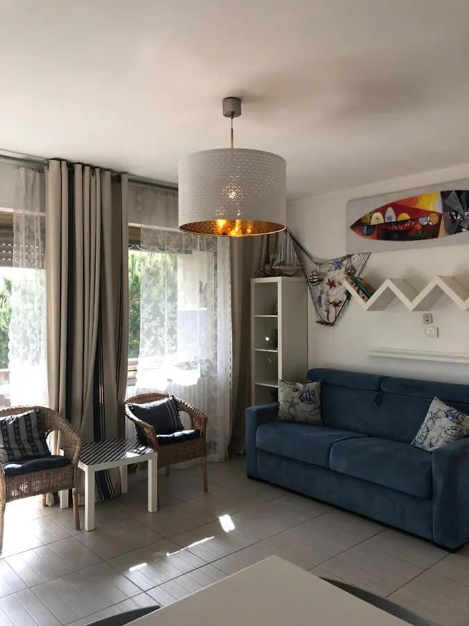 Villa Fiorita Forte dei Marmi 0*,  Italy